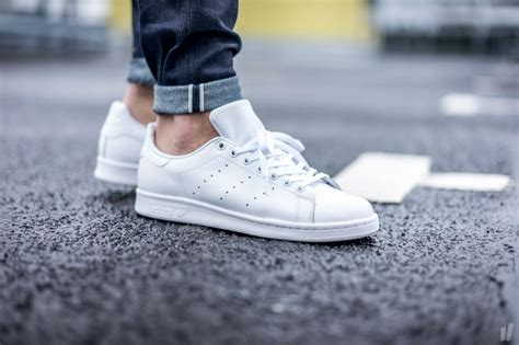 stan smith adidas all white.